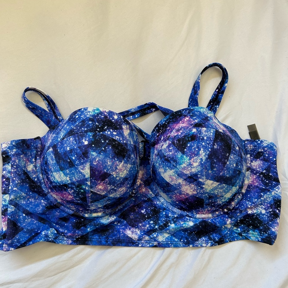 Torrid size 1 galaxy swim top